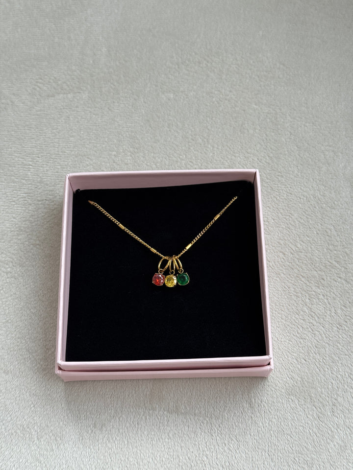 Mevin necklace- kesku sor û zer