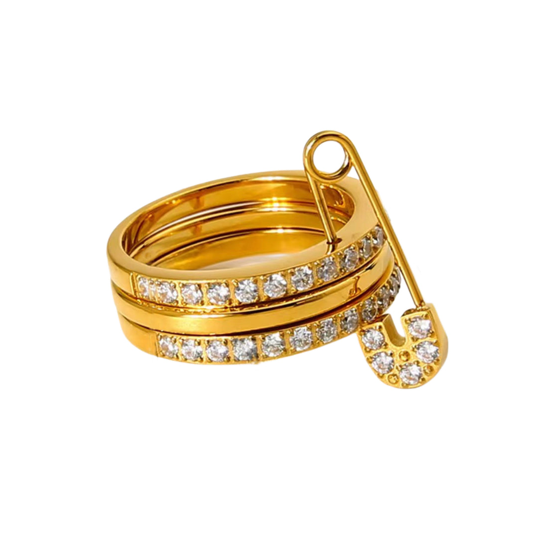 Triple stacked pin - ring