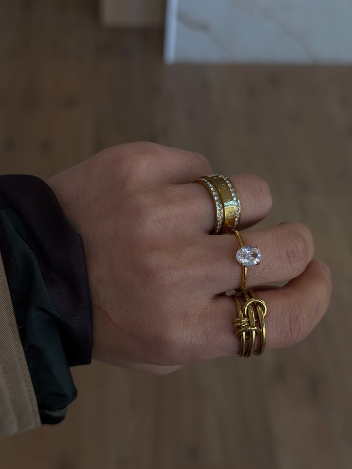 Anelia ring gold