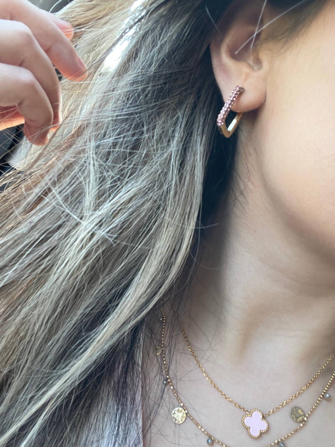 Iris earrings gold pink