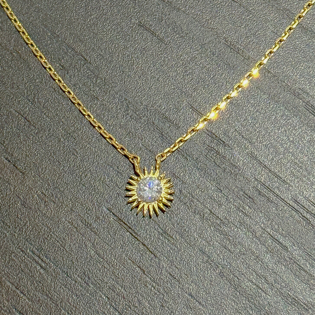 Kurdish TAV sun necklace gold