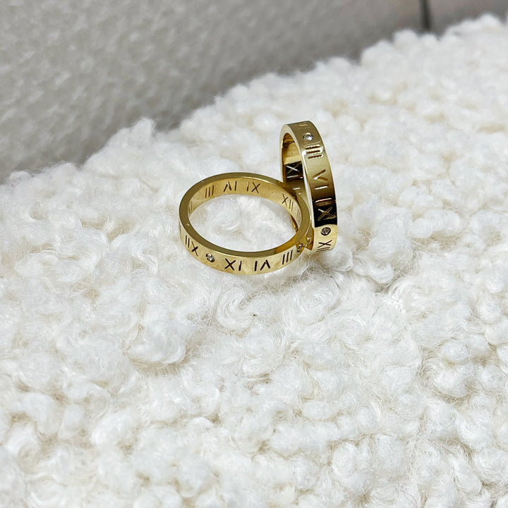 Rosa gold ring