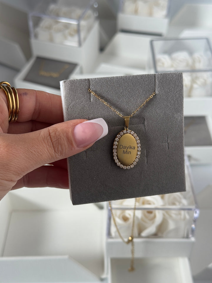 Box 7 Mother's day engravable