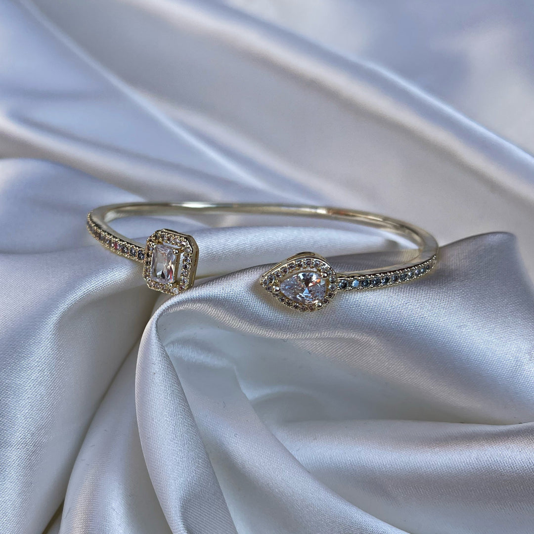 Lucky charm bracelet