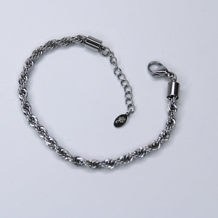 Twisted bracelet