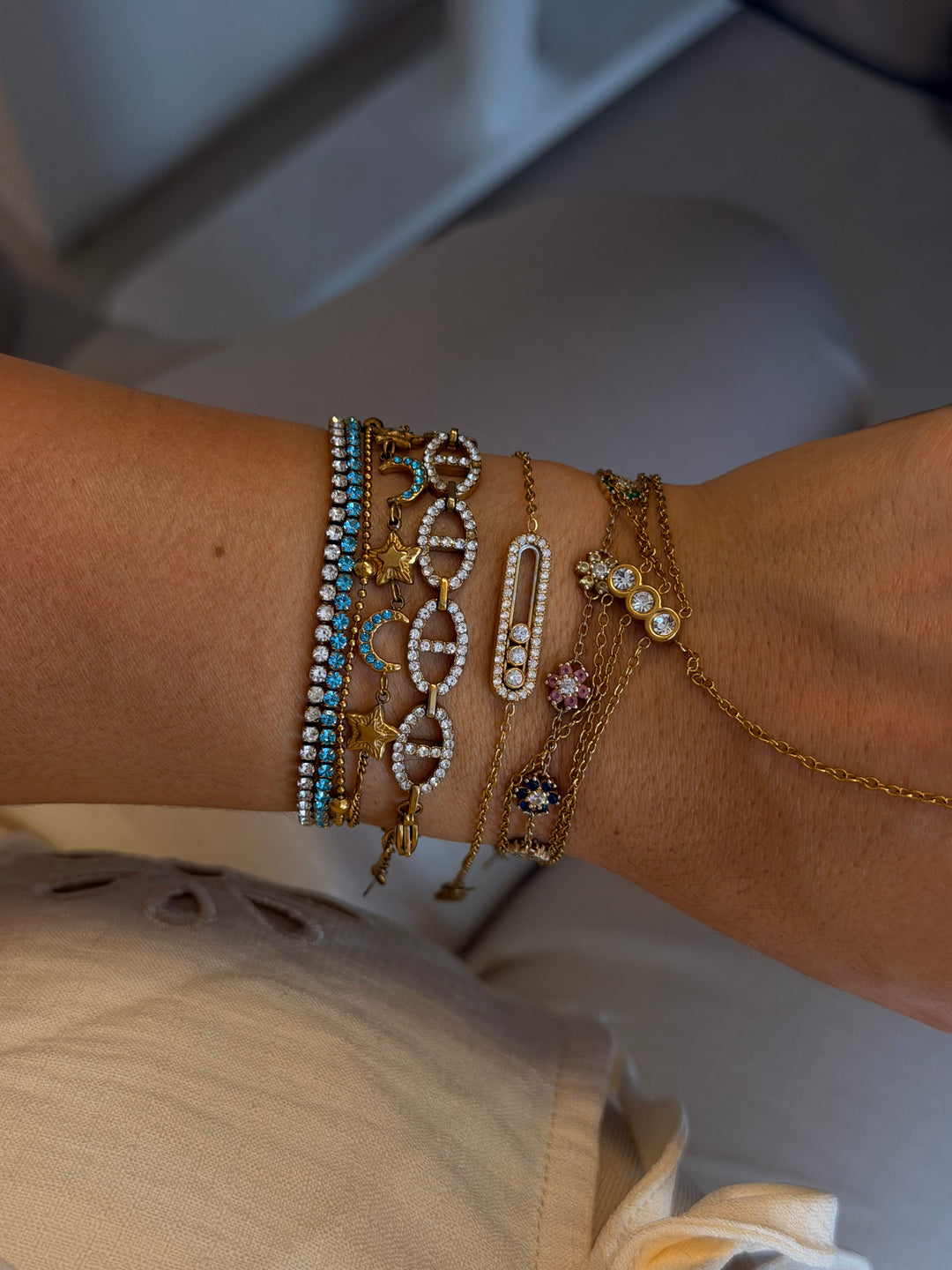 Negin bracelet gold