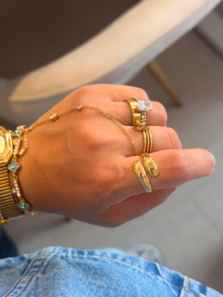 Statement ring gold