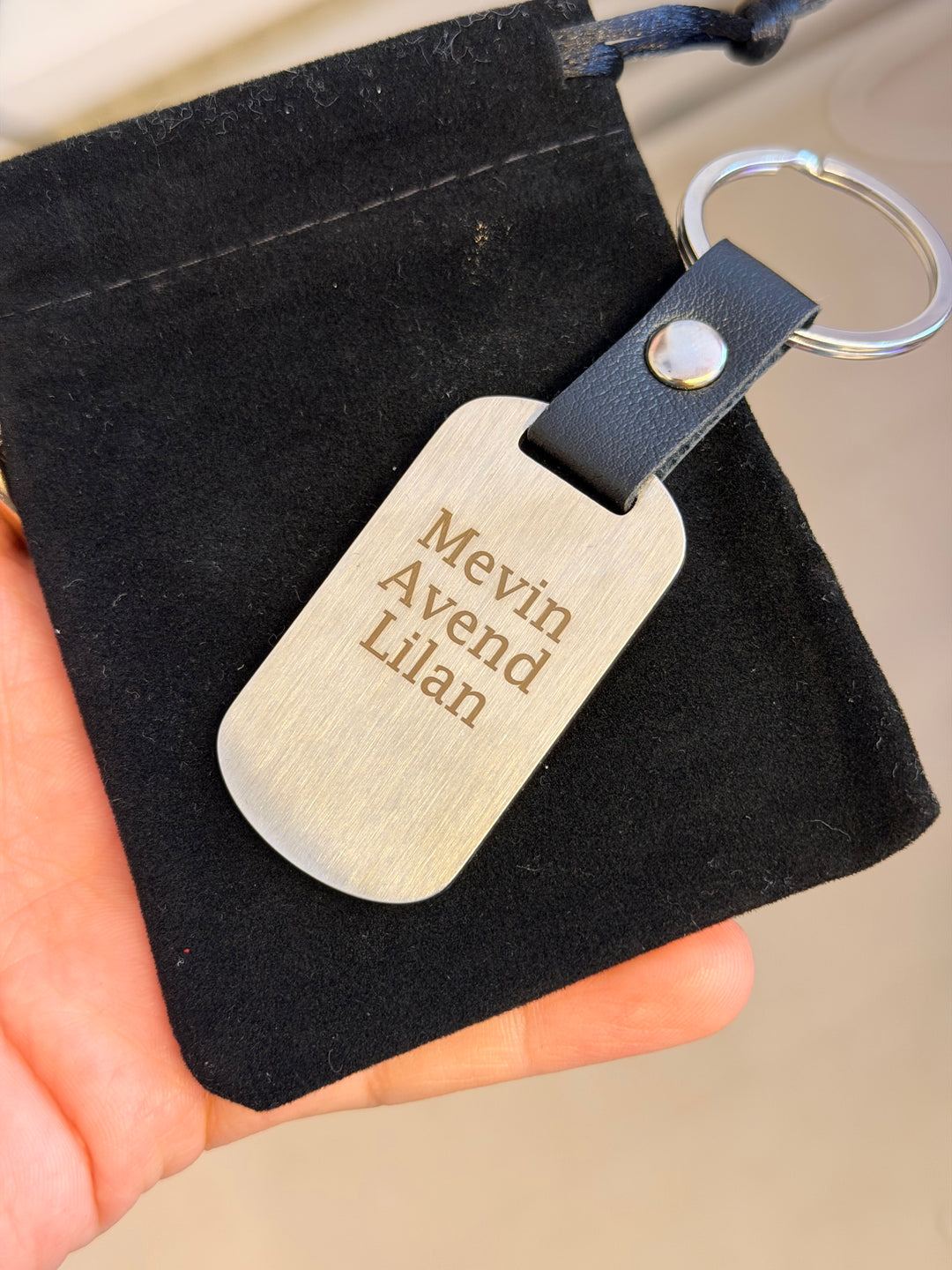 Key chain leather - silver