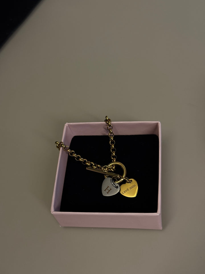 Double heart engravable bracelet