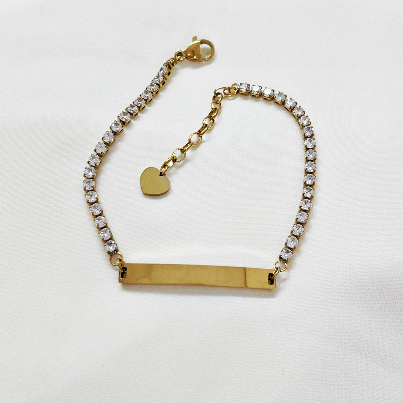 Engravable jewelry