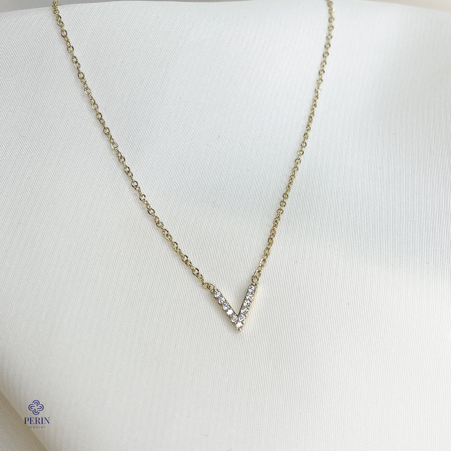 Victoria necklace
