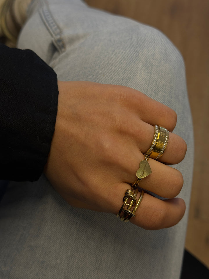 Lilan ring gold