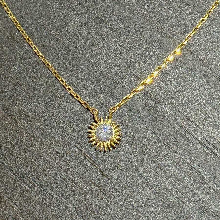 Kurdish TAV sun necklace gold 