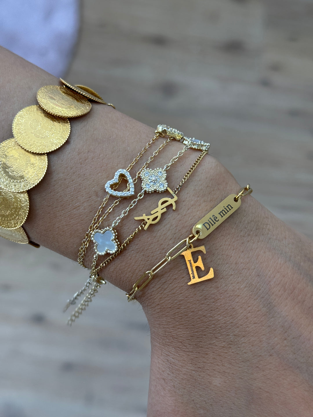 Paper clip bracelet - engravable gold