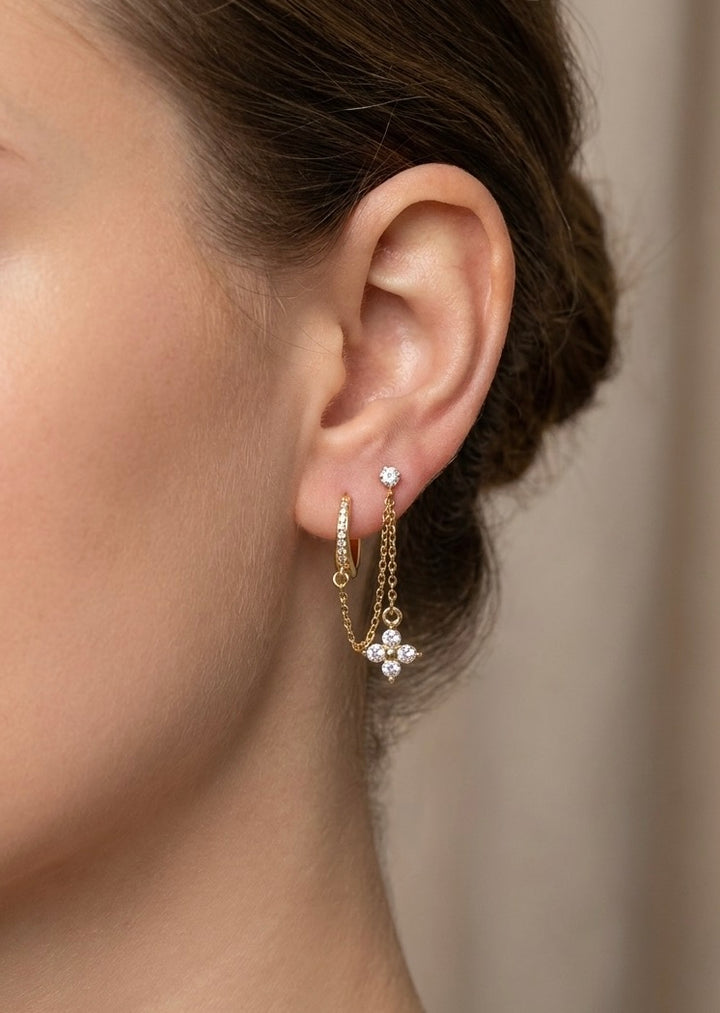 Flower layer earrings gold