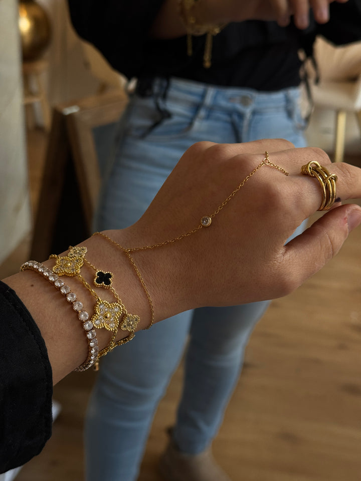 Alara Handchain