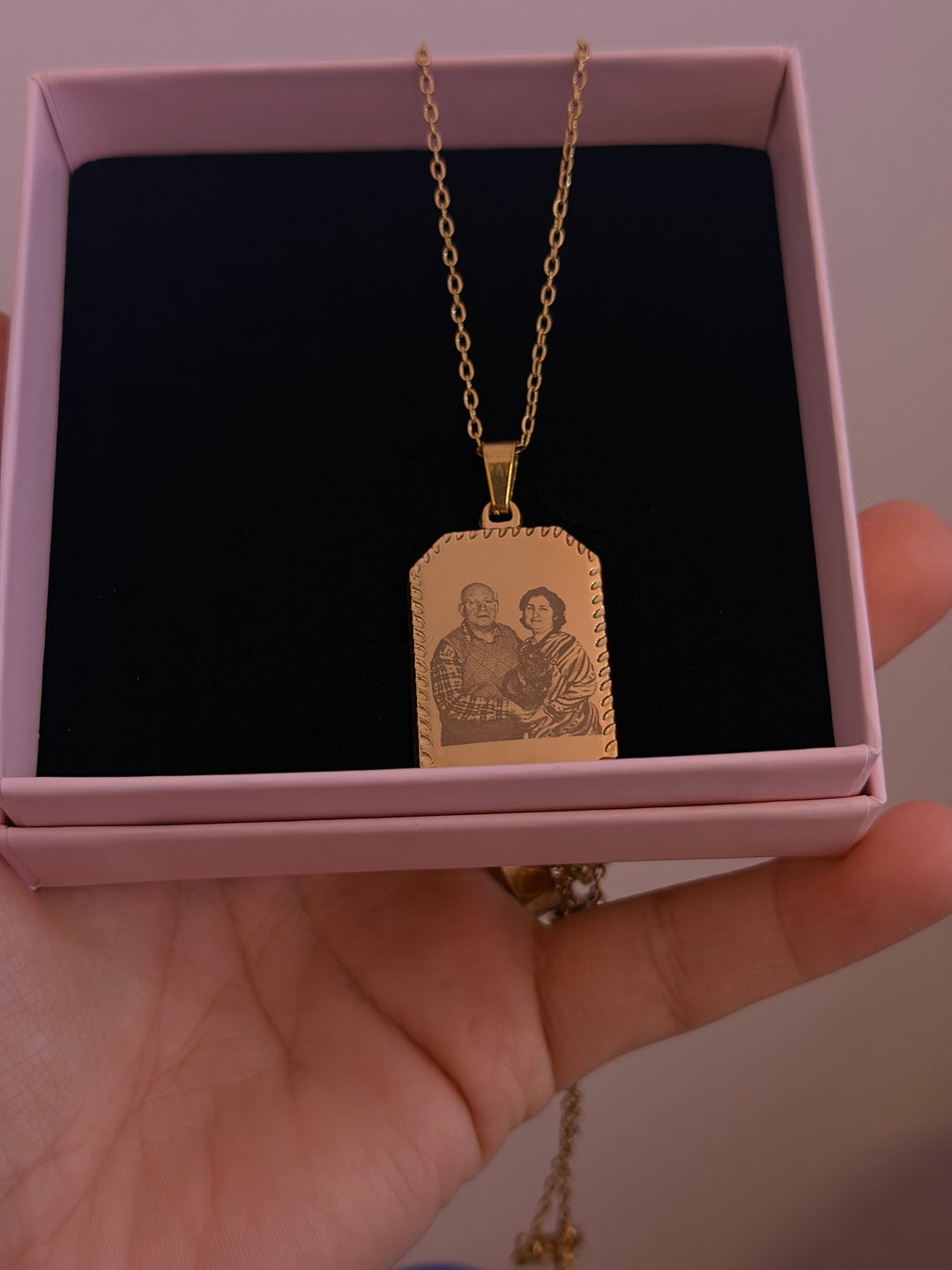 Naza necklace engravable - gold