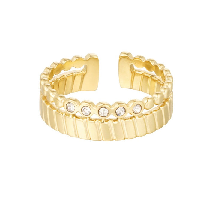 Lucia ring