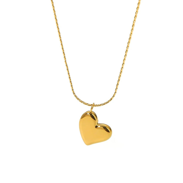 Mini heart engravable necklace