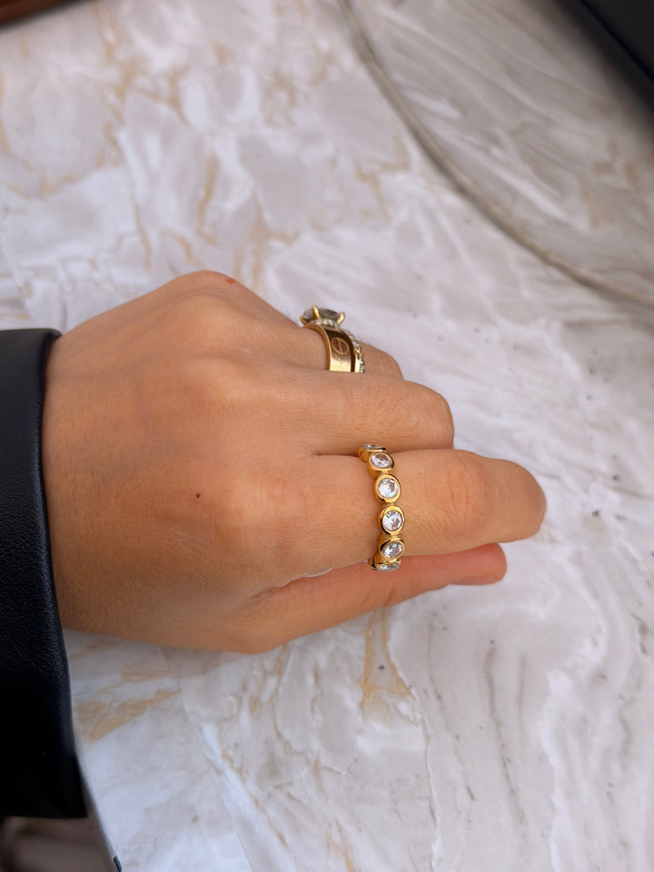 Flora ring gold