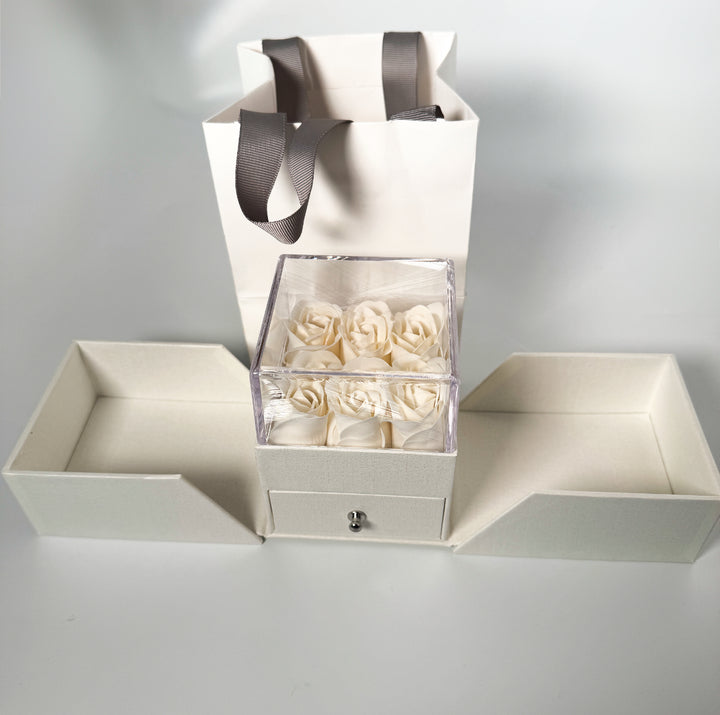 Box 8 Mother's day diamond heart